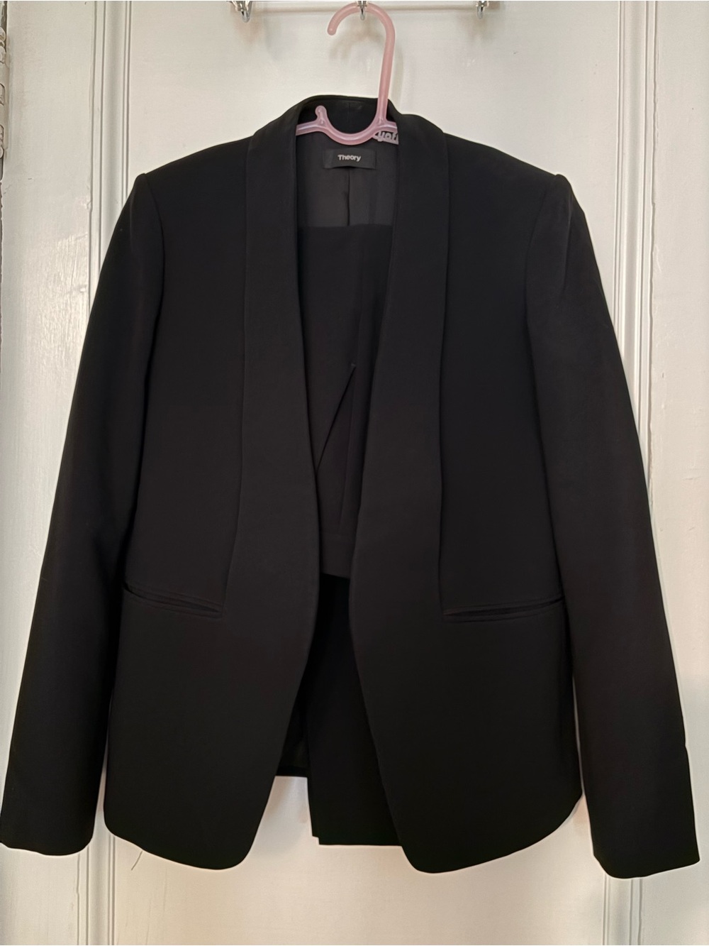 Theory Women's Black pant suit